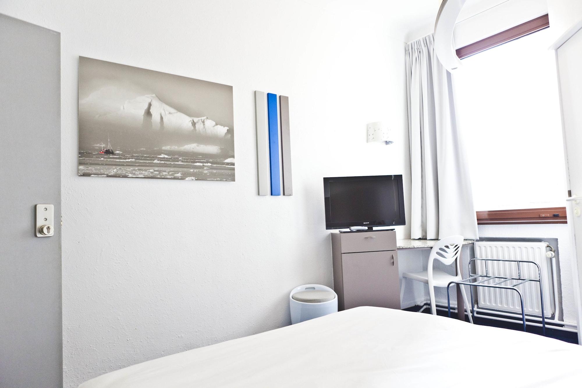 Siru Hotel 3*